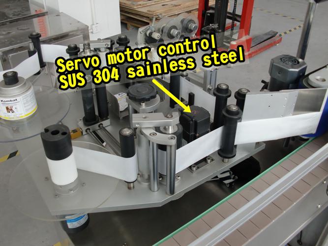 収集面を備えたインテリジェント制御両面ボトルラベラーマシン