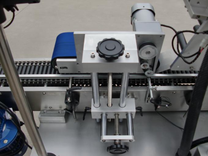 コンベアモーターHYブランドバイアルラベリングマシン、電子機器用の7番目のバッテリーラベルステッカーマシン