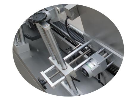 紙管ラベリングマシン500ローラー敷設粘着布ステッカーラベル