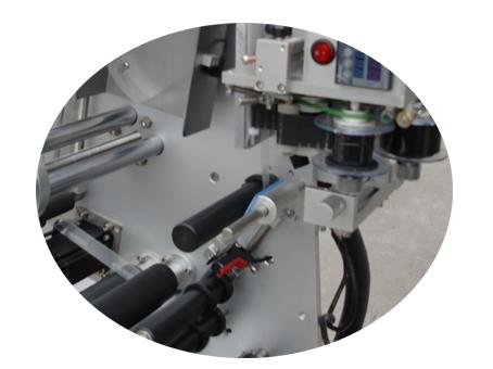 証明書付き2層ラベルステッカー付き10ml小瓶ラベリングマシン