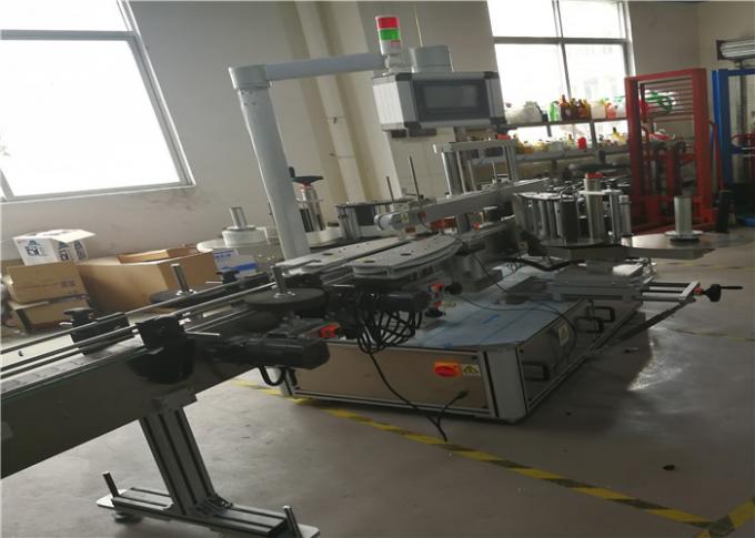 化学、水ペットボトルスティック3ラベル用粘着ステッカーラベリングマシン