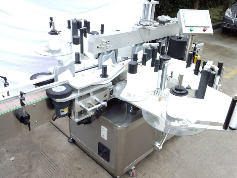 中国CE証明書自動ボトルラベリング機器ガラスボトル両面ステッカーサプライヤー