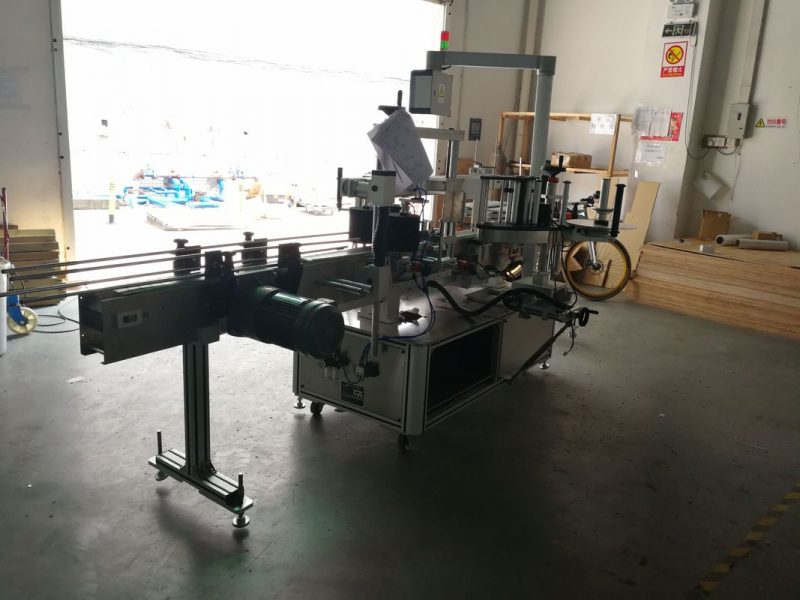 チャイナフラットボトル感圧ラベリングマシン片面または両面サプライヤー